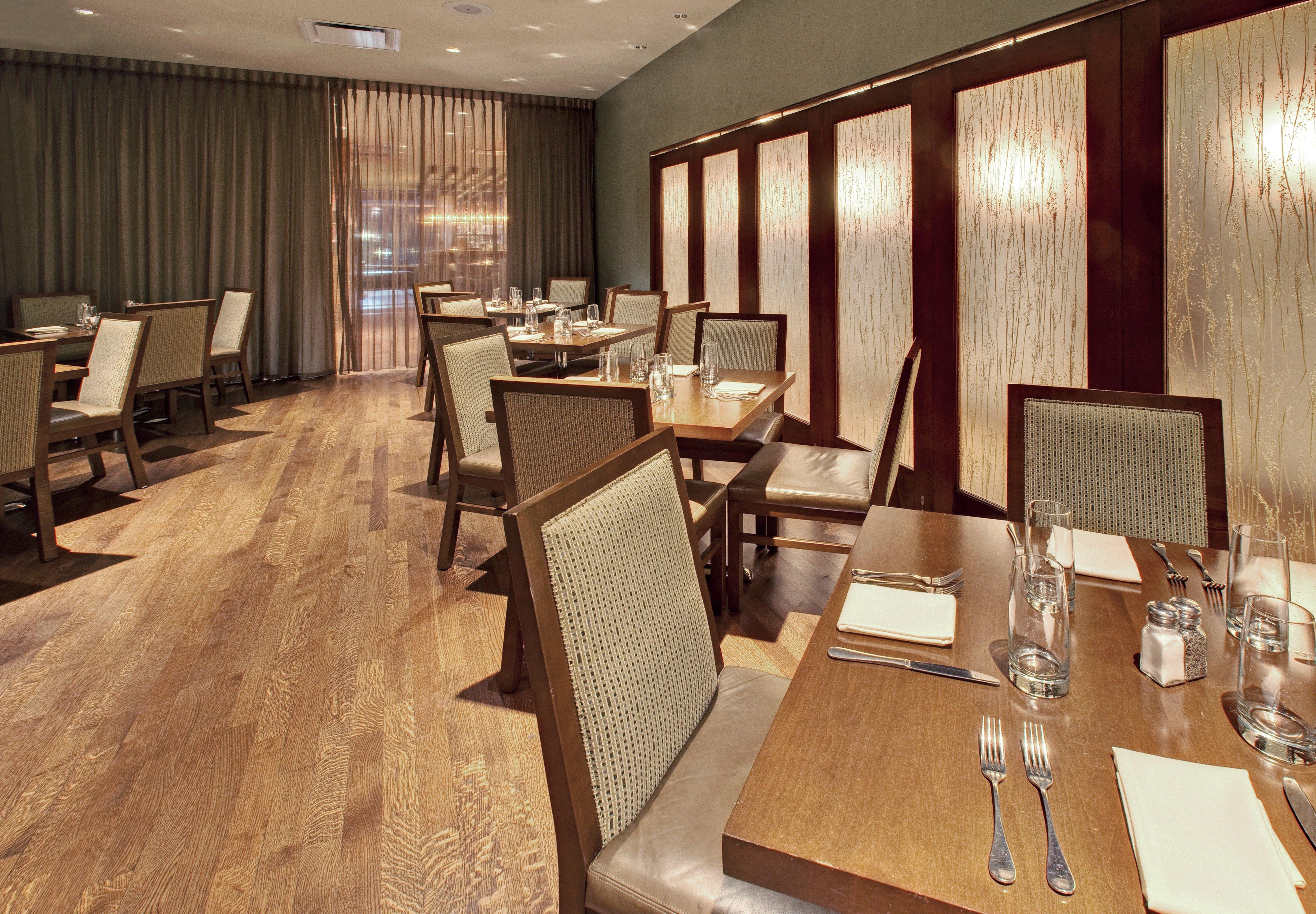 Crowne Plaza Hotel Glen Ellyn/Lombard By Ihg Restoran gambar
